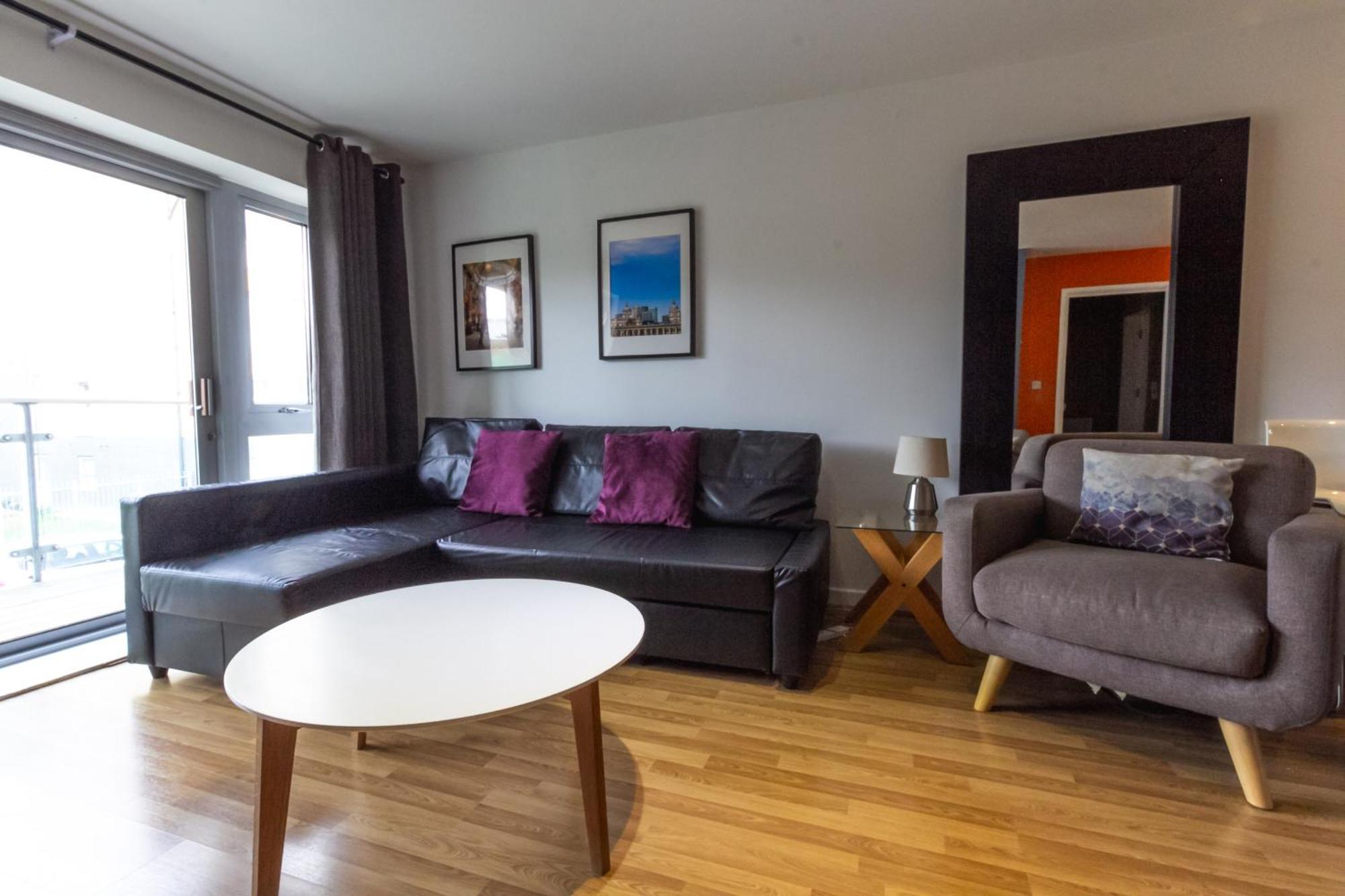 Spacious Central Family Apartment Лондон Екстериор снимка